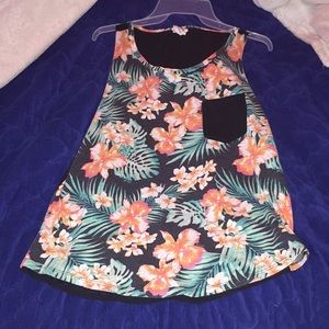 Tropical Victoria Secret/PINK shirt